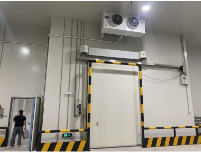 江蘇太倉遠洋物流二氧化碳復疊系統冷庫建造工程案例